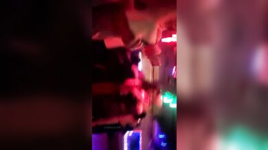 色情主播 户外神探无爱爱